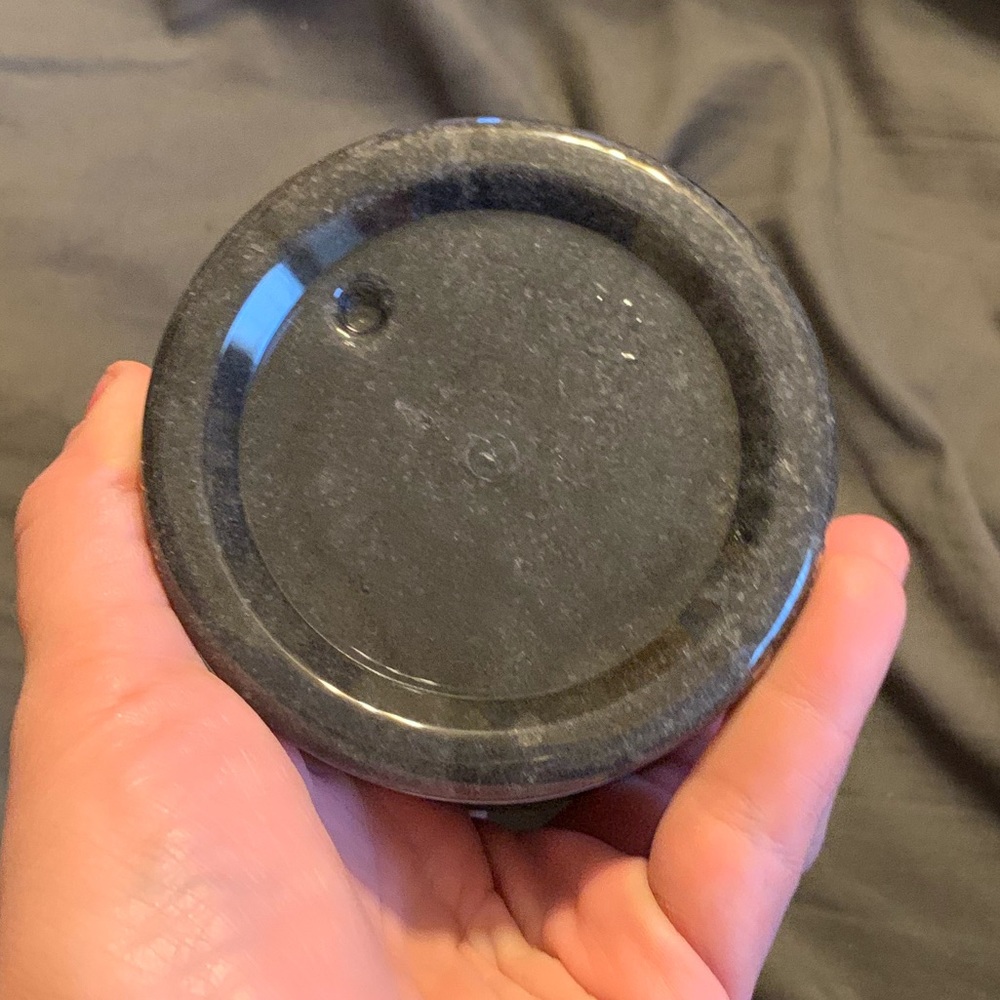 Manna Kadar champagne Charcoal scrub NEW! - Picture 3 of 4